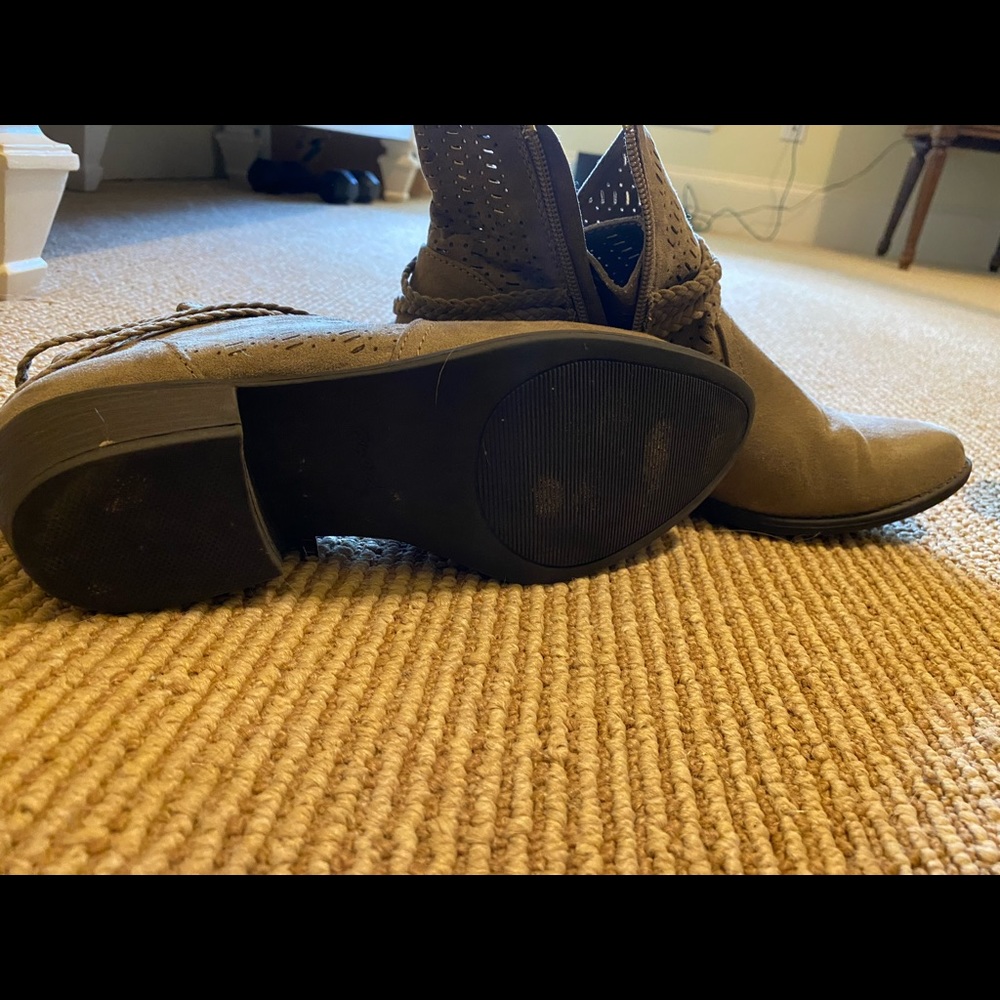 Bootie - Picture 2 of 3